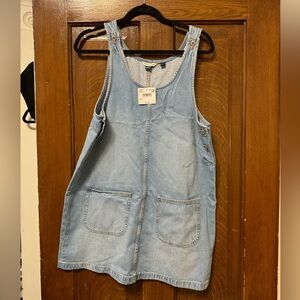 NWT American Eagle denim dress size M